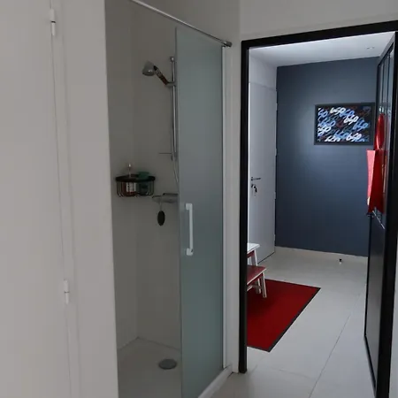 بيت للعطل Petite Maison Bord De *