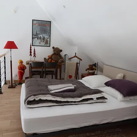 Petite Maison Bord De * بورنيشّيه