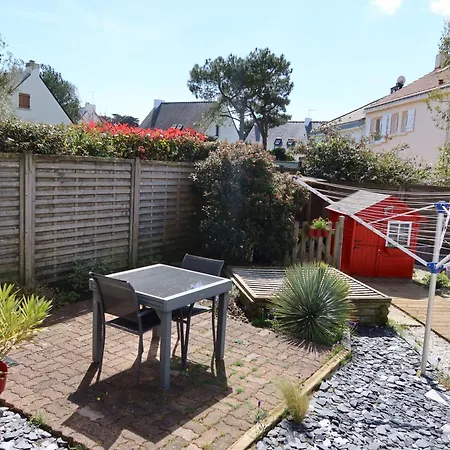 Petite Maison Bord De